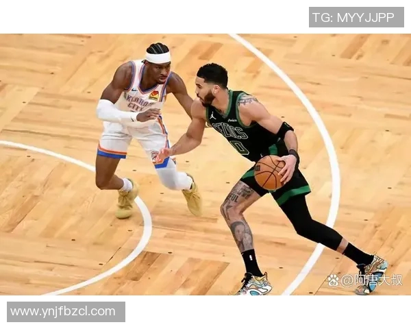 雷霆与凯尔特人激战正酣球迷期待精彩对决与历史交锋